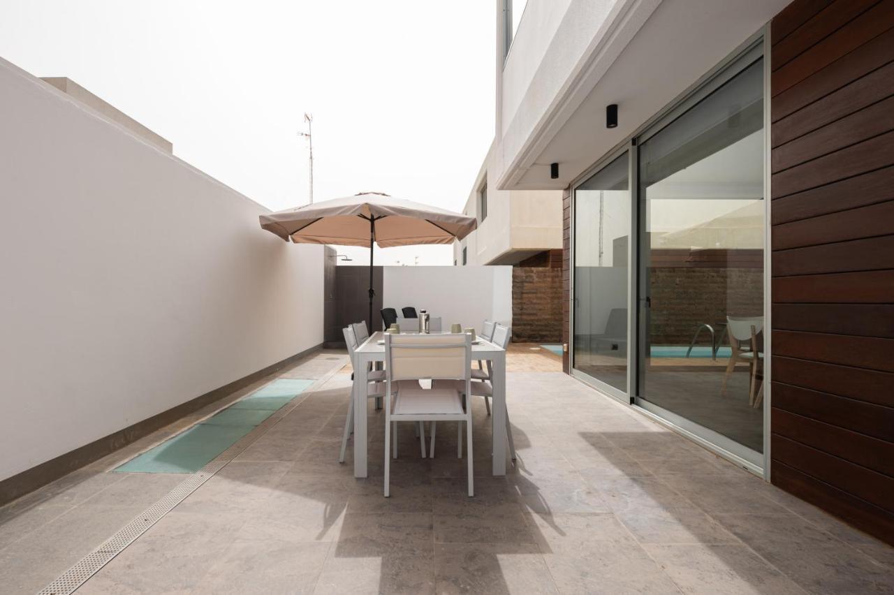 Villa Modern 2Br House - Private Pool - Parking à San Bartolomé Extérieur photo