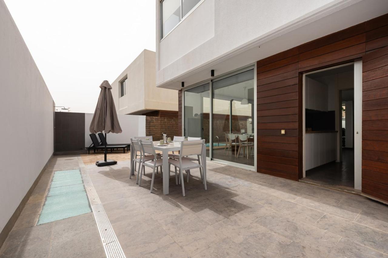 Villa Modern 2Br House - Private Pool - Parking à San Bartolomé Extérieur photo