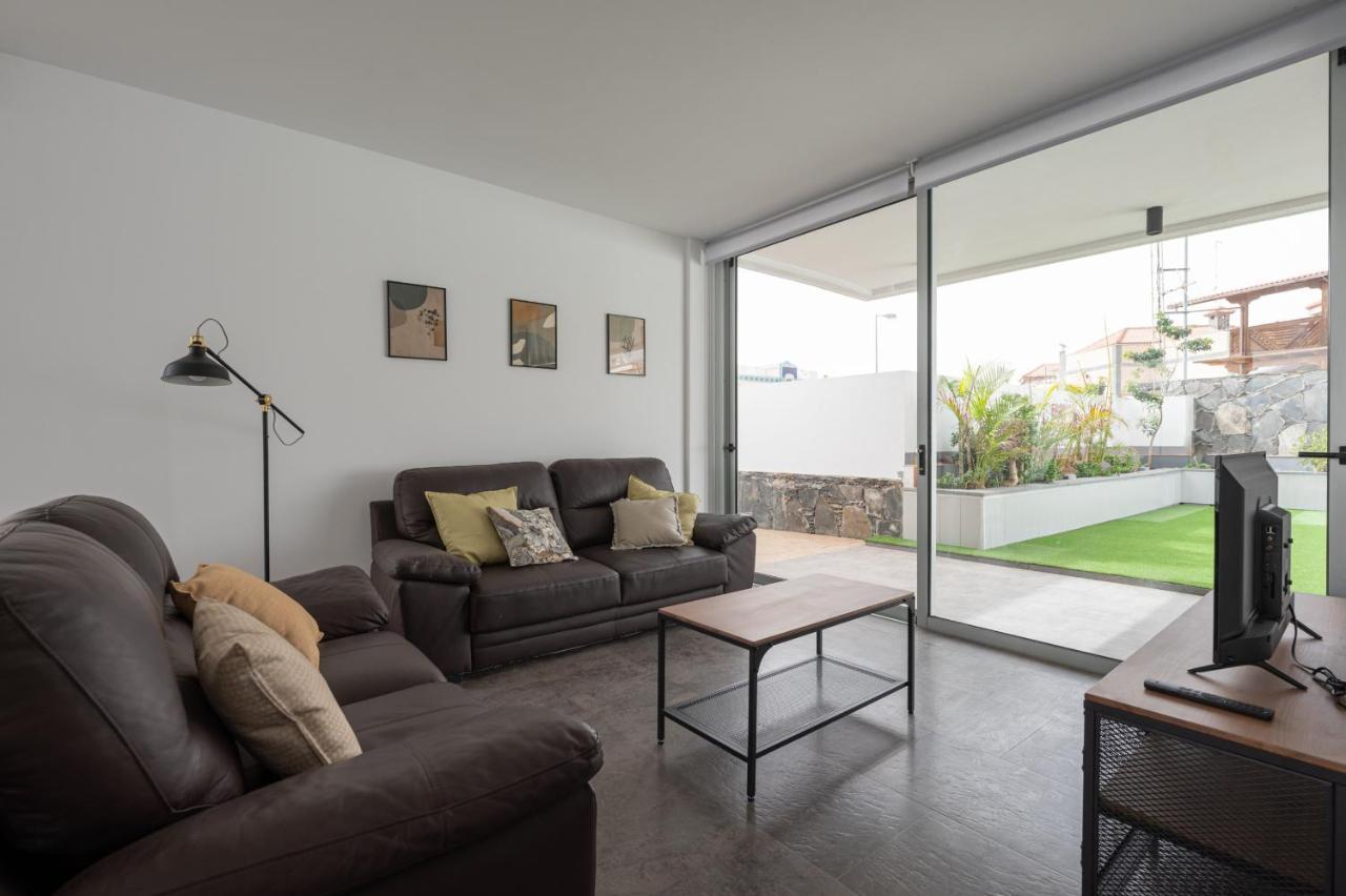 Villa Modern 2Br House - Private Pool - Parking à San Bartolomé Extérieur photo
