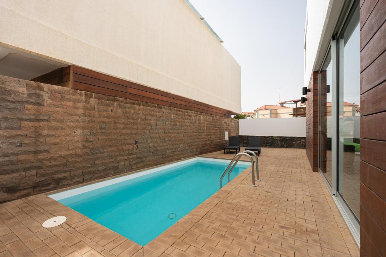 Villa Modern 2Br House - Private Pool - Parking à San Bartolomé Extérieur photo